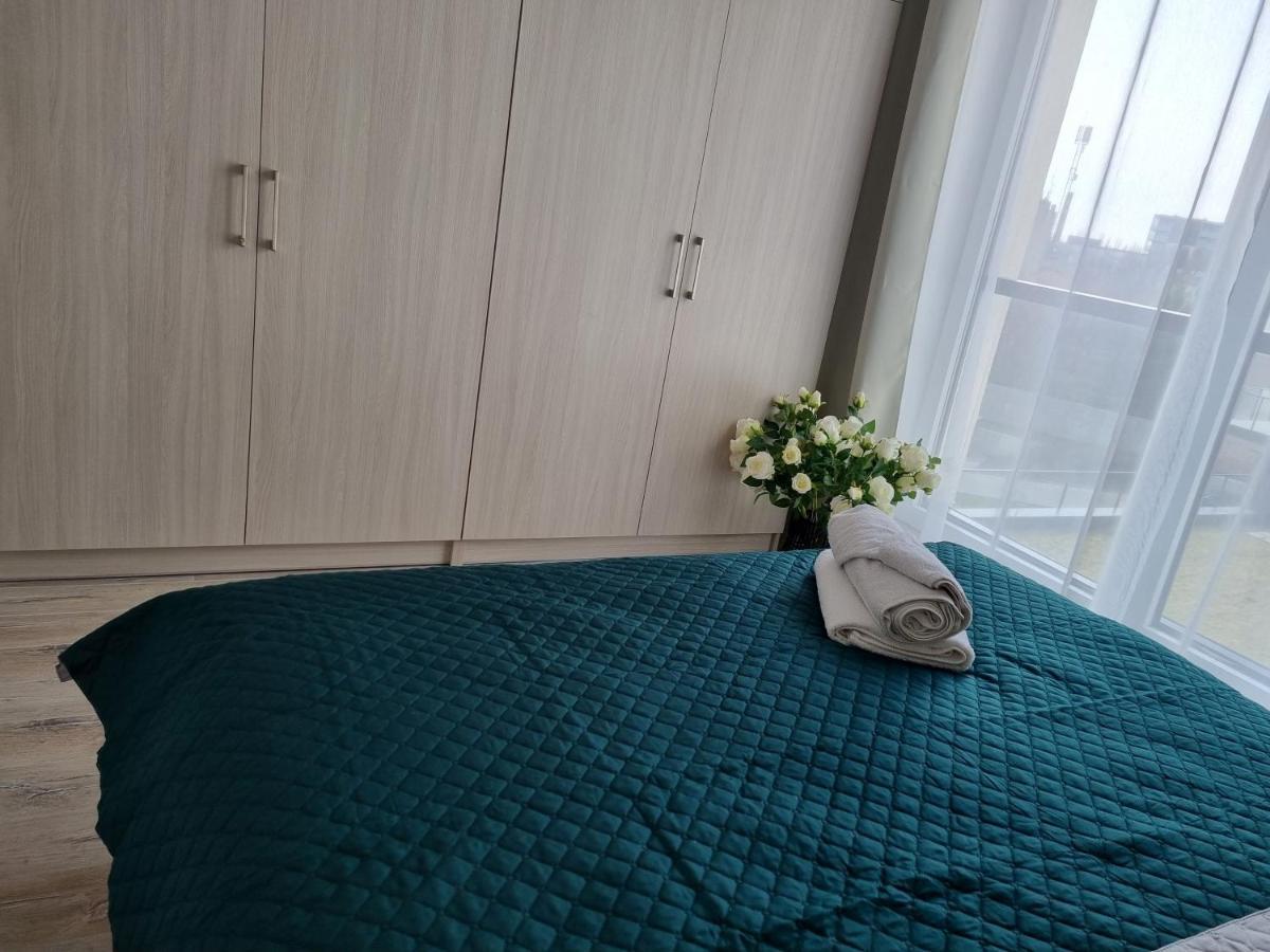 Q Apart Enter- Klimatyzowany 2 Pokojowy Apartament Przy Manufakturze Z Garazem Gratis, Fv Łódź Extérieur photo