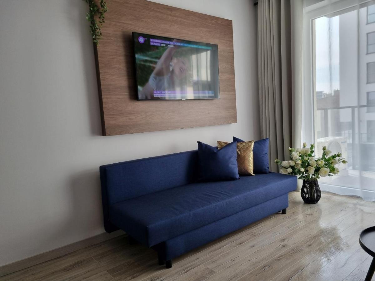 Q Apart Enter- Klimatyzowany 2 Pokojowy Apartament Przy Manufakturze Z Garazem Gratis, Fv Łódź Extérieur photo
