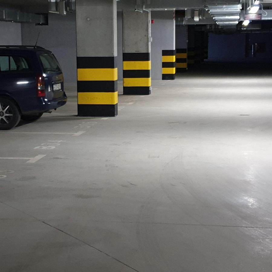Q Apart Enter- Klimatyzowany 2 Pokojowy Apartament Przy Manufakturze Z Garazem Gratis, Fv Łódź Extérieur photo